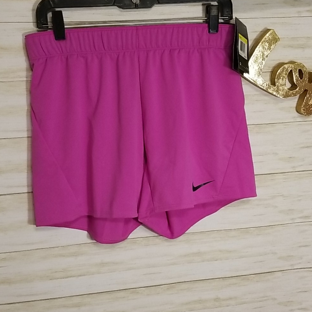 NWT Nike Dri-Fit Active Training Active Sh…